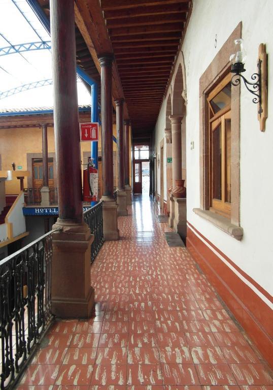 Hotel Concordia Pátzcuaro Екстериор снимка